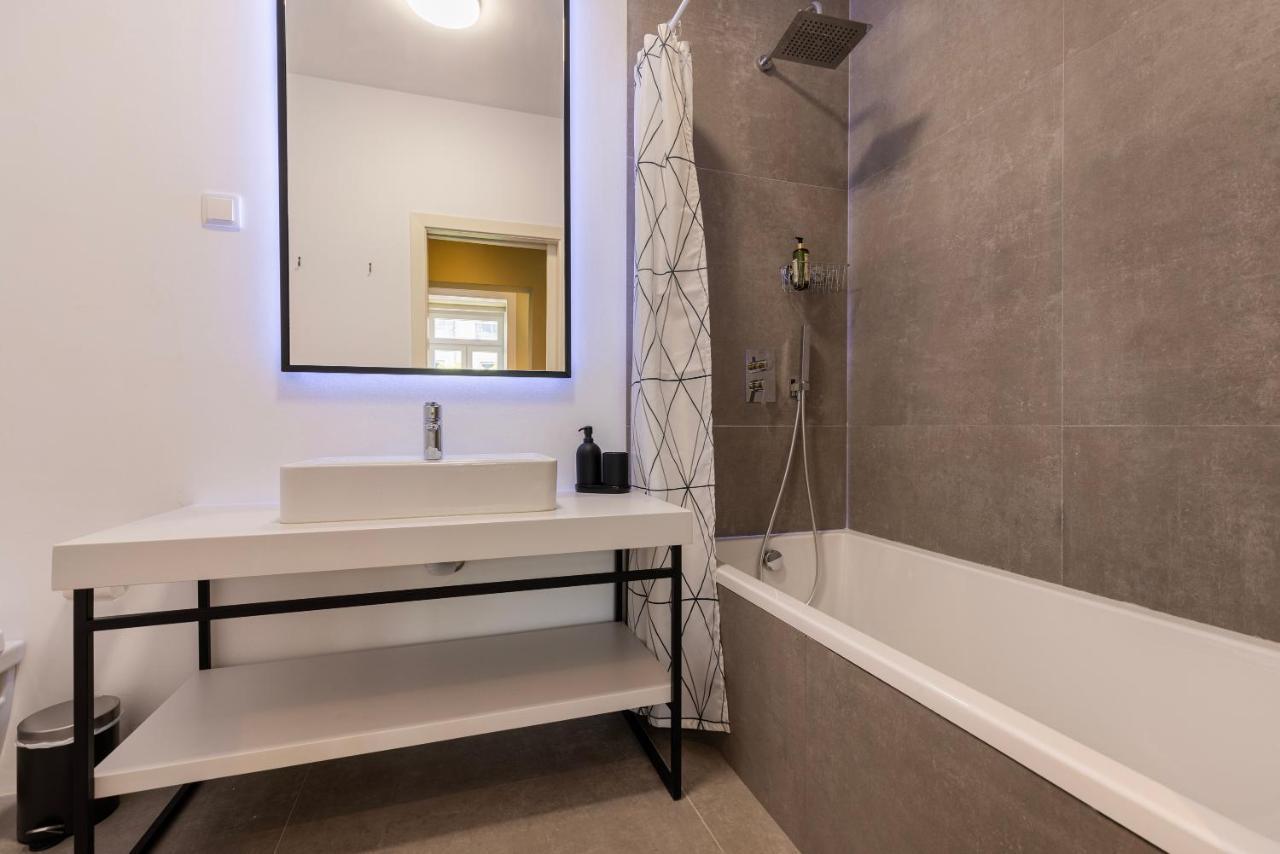 Liberdade Concept 3bdr By Lovelystay Apartamento Lisboa